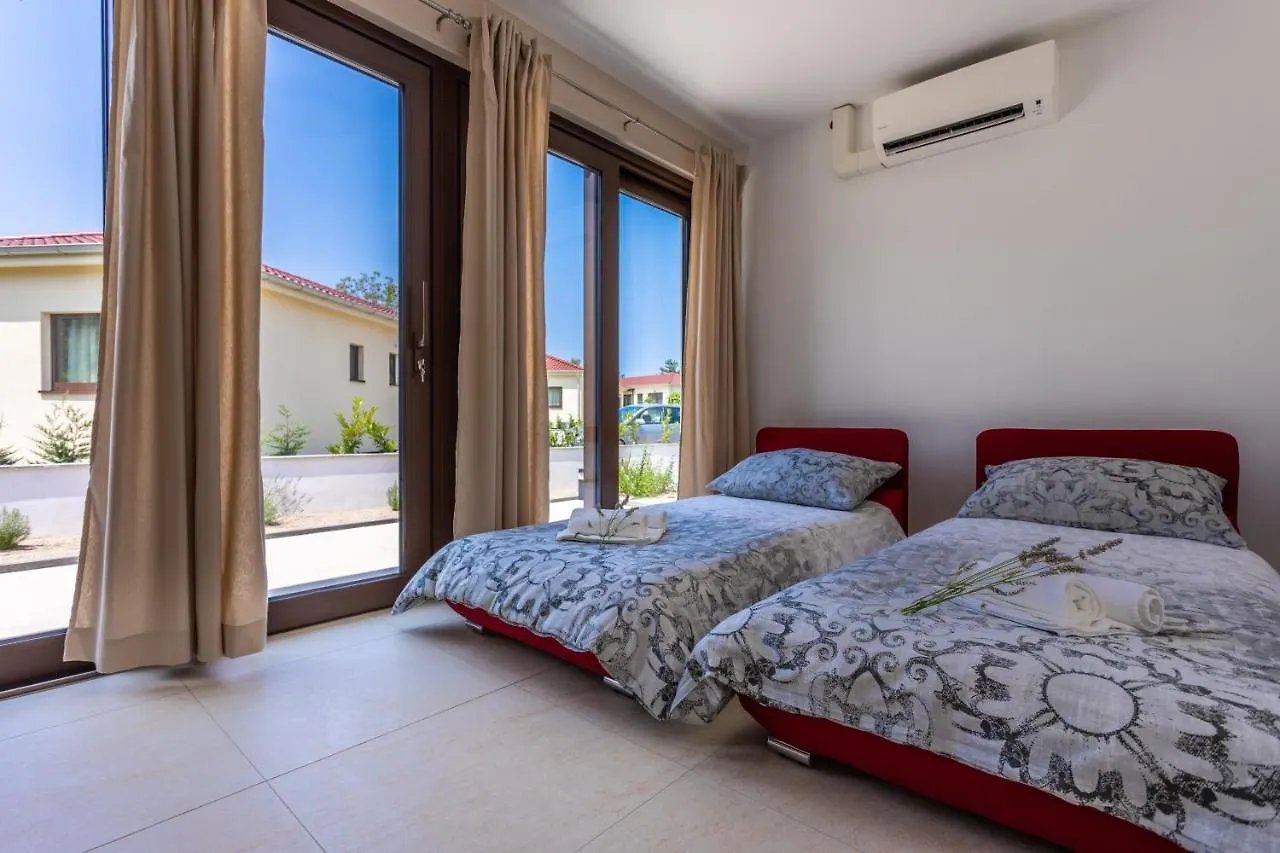 Vsg Resort - Relaxing Apartments, 200M From The Sea, With Pool, Sauna & Jacuzzi Klimno