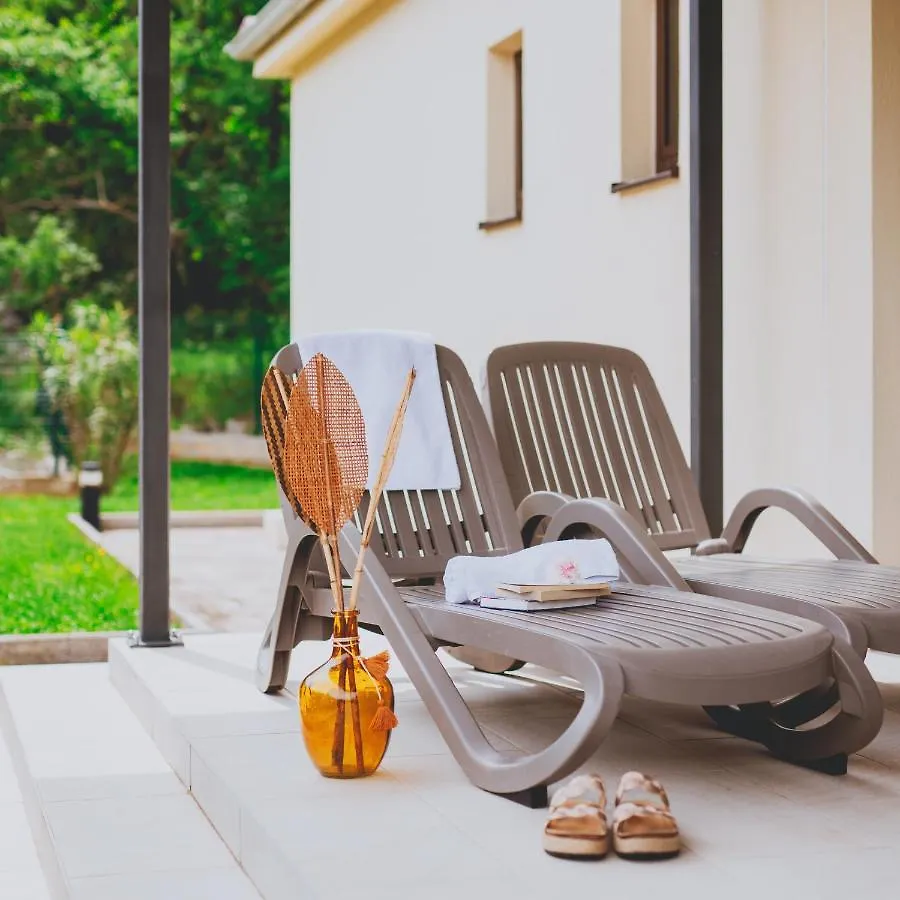 Vsg Resort - Relaxing Apartments, 200M From The Sea, With Pool, Sauna & Jacuzzi Klimno Apartment