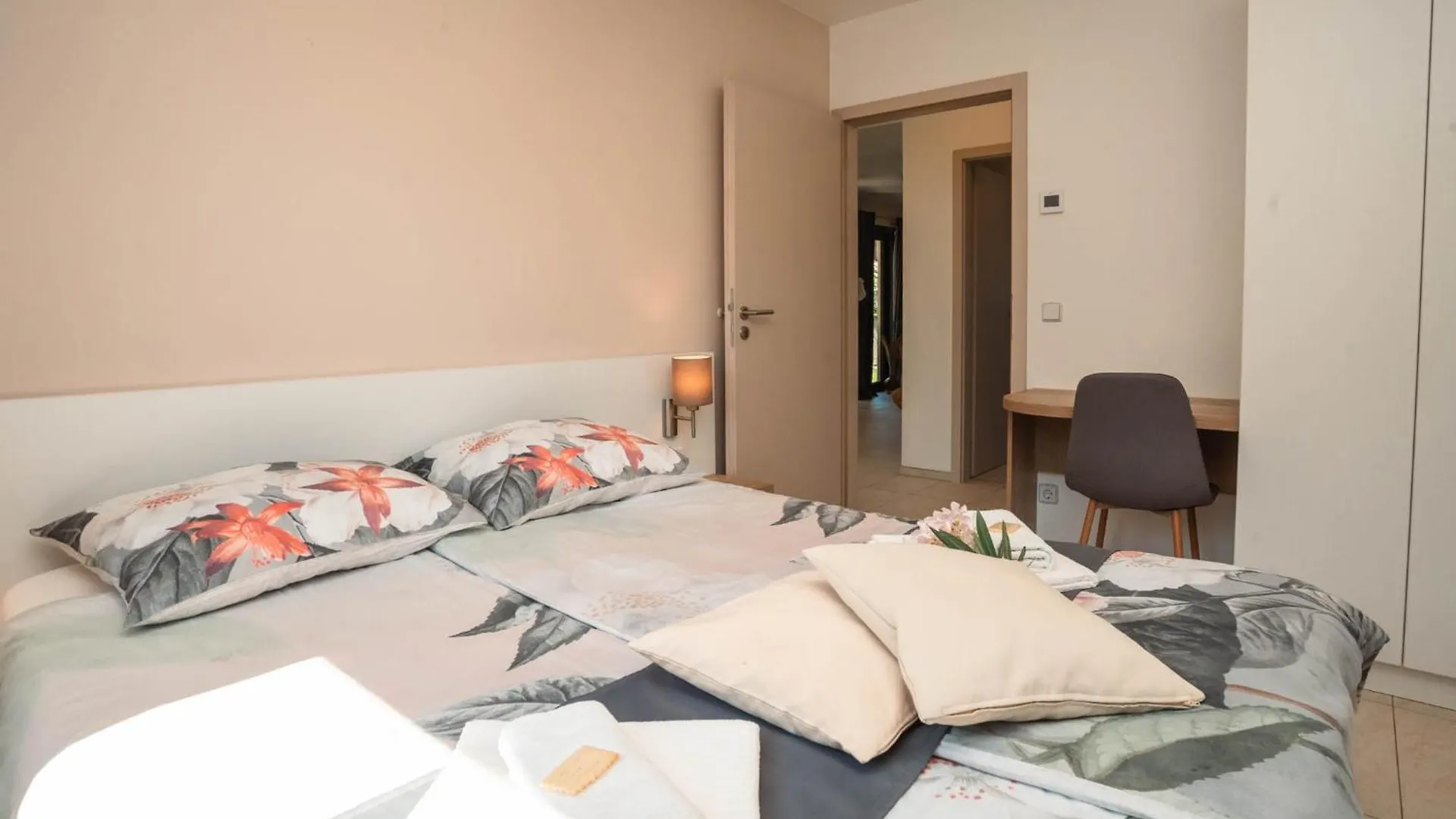 Apartment Vsg Resort - Relaxing Apartments, 200M From The Sea, With Pool, Sauna & Jacuzzi Klimno